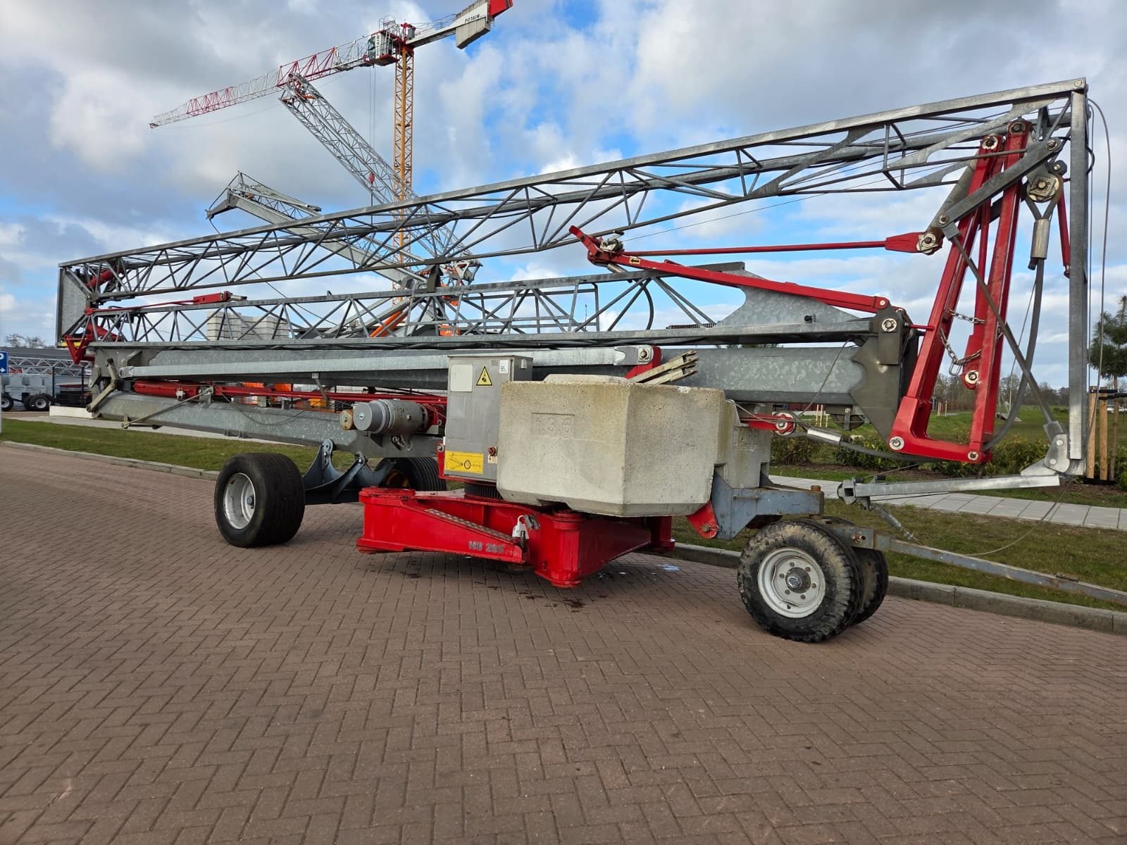 Dalbe HS293